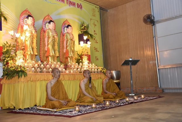 Tịnh xá Ngọc Đạt lần đầu tiên tổ chức lễ vía Phật A Di Đà