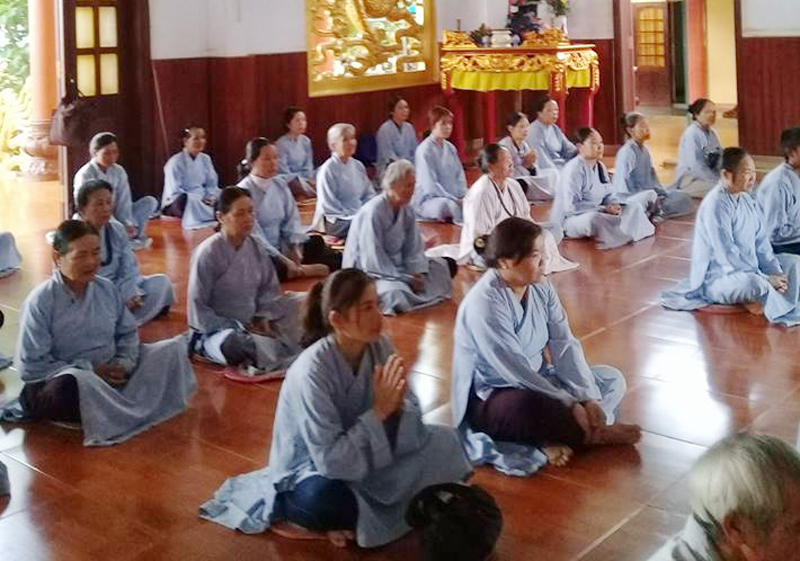 Đăk Mil: ĐĐ. Thích Giác Nhường thuyết giảng tại chùa Linh Sơn